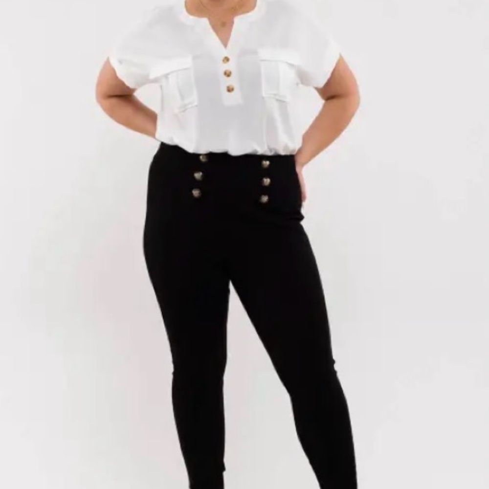 Zenana Outfitters Sleek Black Ankle Pants